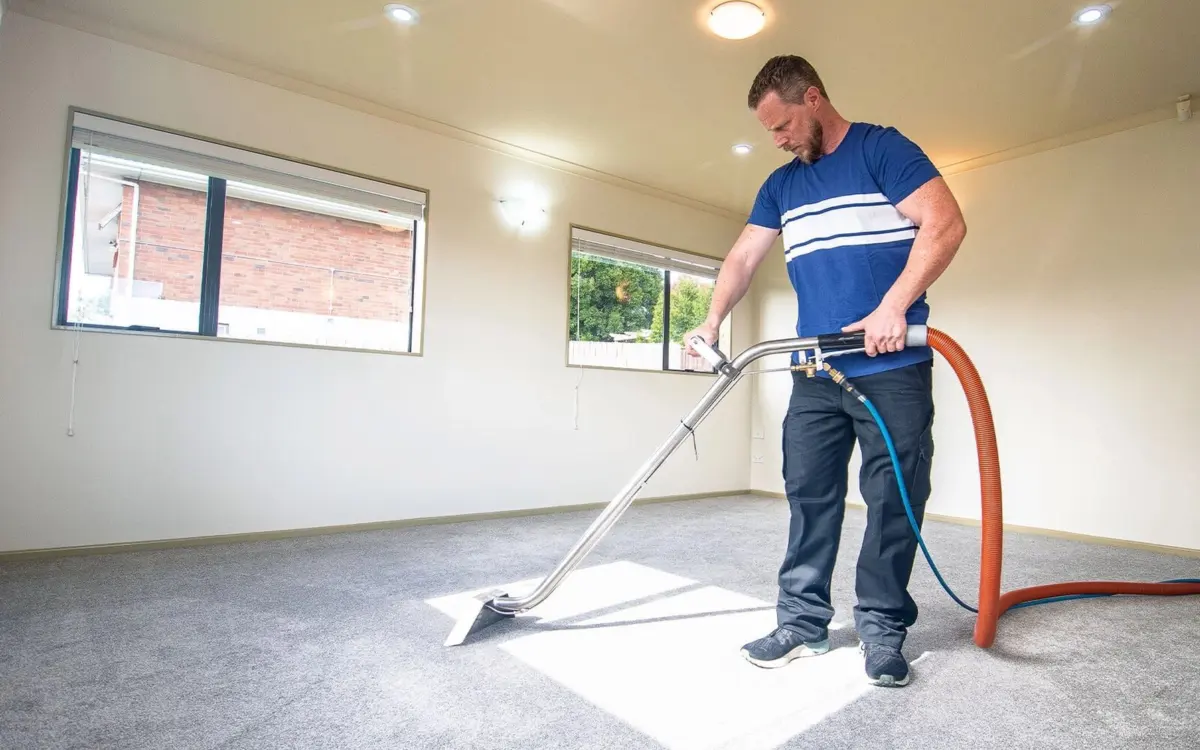 Sofa Cleaning Tips: Caring for Fabric Between Professional Cleans